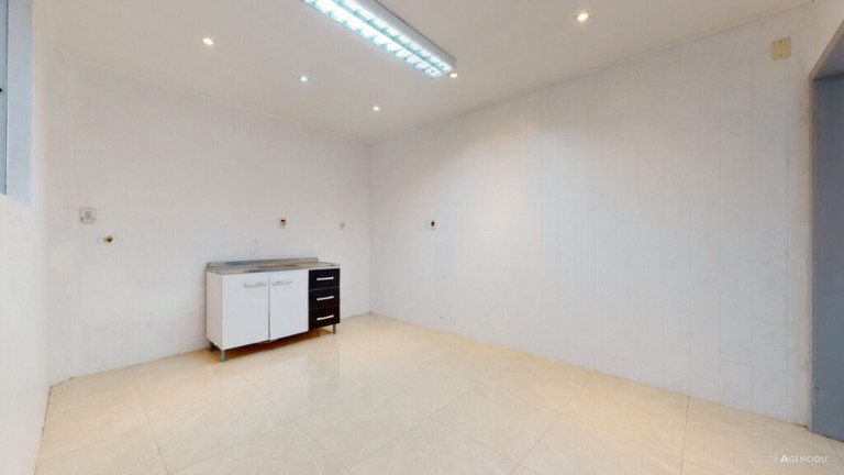 Imagem Imóvel com 3 Quartos à Venda, 68 m² em Menino Deus - Porto Alegre Imagem Imóvel com 3 Quartos à Venda, 68 m² em Menino Deus - Porto Alegre