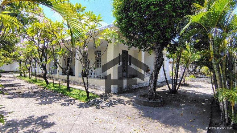 Casa com 7 Quartos à Venda, 245 m² em Carmo - Olinda