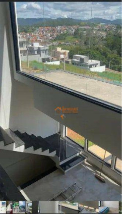 Imagem Casa com 3 Quartos à Venda, 242 m² em Cézar De Souza - Mogi Das Cruzes Imagem Casa com 3 Quartos à Venda, 242 m² em Cézar De Souza - Mogi Das Cruzes