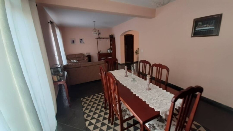 Imagem Casa de Condomínio com 4 Quartos à Venda, 329 m² em Iporanga - Sorocaba