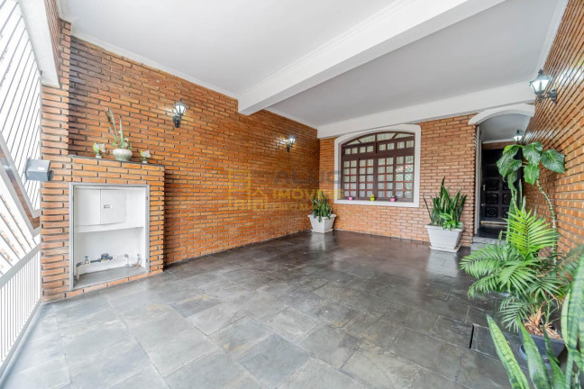 Casa com 3 Quartos à Venda, 246 m² em Cipava - Osasco
