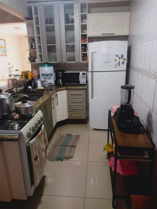 Imagem Casa com 3 Quartos à Venda, em Serpa - Caieiras Imagem Casa com 3 Quartos à Venda, em Serpa - Caieiras