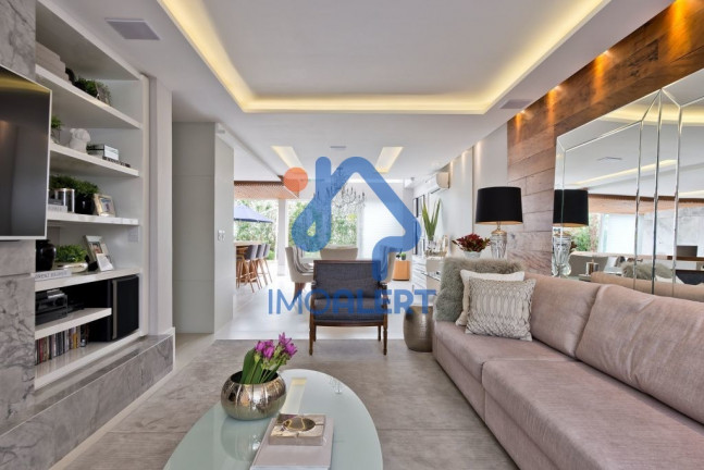 Imagem Casa com 1 Quarto à Venda, 200 m² em Coqueiros - Florianópolis