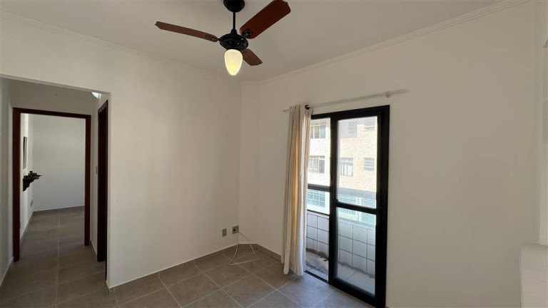 Imagem Apartamento com 1 Quarto à Venda, 33 m² em Forte - Praia Grande Imagem Apartamento com 1 Quarto à Venda, 33 m² em Forte - Praia Grande