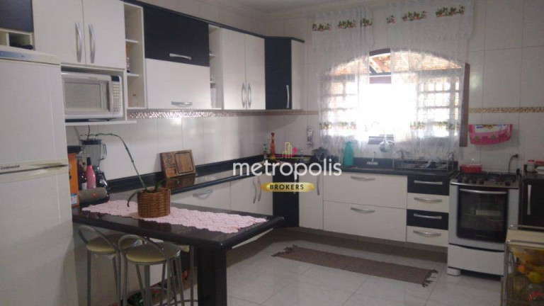 Imagem Sobrado com 3 Quartos à Venda, 228 m² em Jardim Quarto Centenário - Mauá