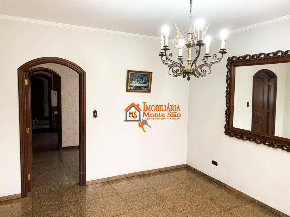 Imagem Sobrado com 4 Quartos à Venda, 530 m² em Vila Galvão - Guarulhos Imagem Sobrado com 4 Quartos à Venda, 530 m² em Vila Galvão - Guarulhos