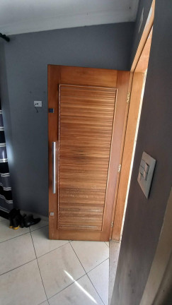 Imagem Casa com 2 Quartos à Venda, 141 m² em Jardim Hercilia - São Paulo
