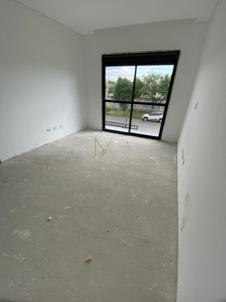 Imagem Casa com 4 Quartos à Venda, 136 m² em Cajuru - Curitiba
