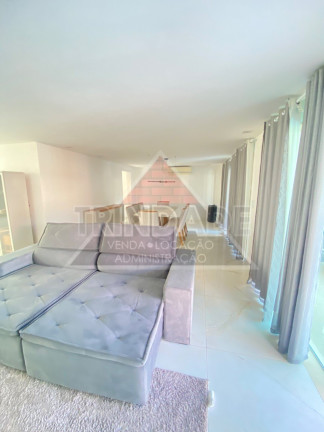 Imagem Casa com 5 Quartos à Venda, 600 m² em Vargem Grande - Rio De Janeiro