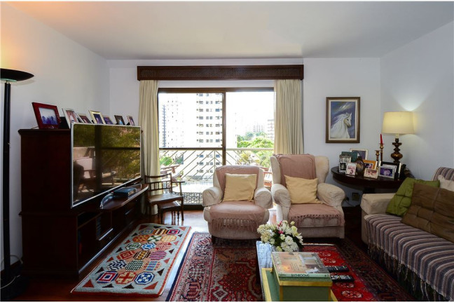 Imagem Apartamento com 4 Quartos à Venda, 179 m² em Moema - São Paulo