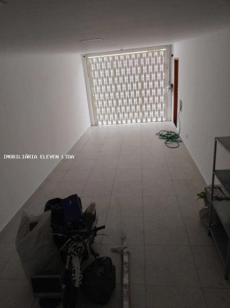 Imagem Casa com 4 Quartos para Alugar, 225 m² em Vila Itapegica - Guarulhos Imagem Casa com 4 Quartos para Alugar, 225 m² em Vila Itapegica - Guarulhos