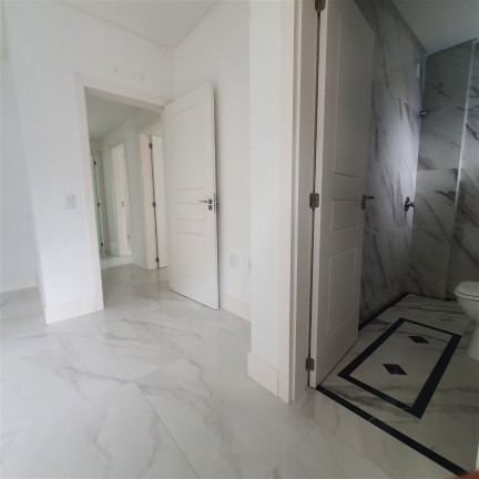 Imagem Apartamento com 4 Quartos à Venda, 280 m² em Meia Praia - Itapema Imagem Apartamento com 4 Quartos à Venda, 280 m² em Meia Praia - Itapema