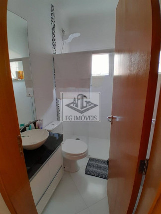Imagem Sobrado com 3 Quartos à Venda, 164 m² em Umuarama - Osasco Imagem Sobrado com 3 Quartos à Venda, 164 m² em Umuarama - Osasco