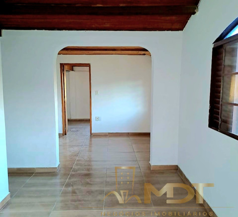 Imagem Sobrado com 7 Quartos à Venda, 549 m² em Jardim Dos Comerciários (venda Nova) - Belo Horizonte