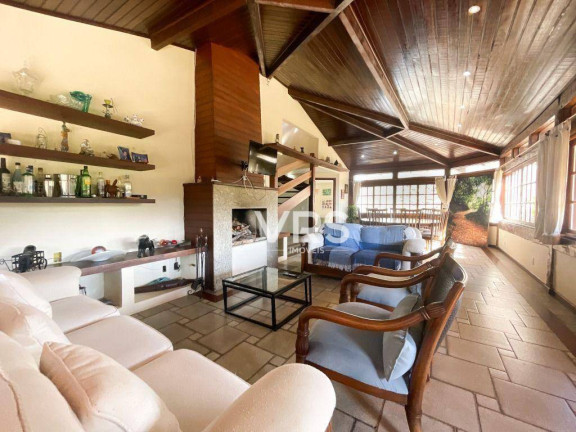 Imagem Casa com 5 Quartos à Venda, 220 m² em Golfe - Teresópolis
