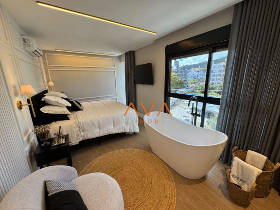 Imagem Apartamento com 2 Quartos à Venda, 87 m² em Jurerê - Florianópolis