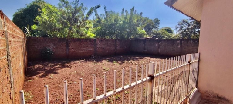 Imagem Casa com 2 Quartos à Venda, 50 m² em Parque Tarumã - Maringa Imagem Casa com 2 Quartos à Venda, 50 m² em Parque Tarumã - Maringa