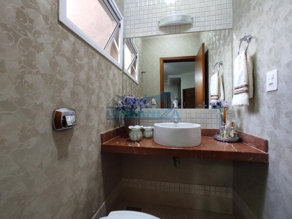 Imagem Casa com 3 Quartos à Venda, 190 m² em Condomínio San Marino - Birigui