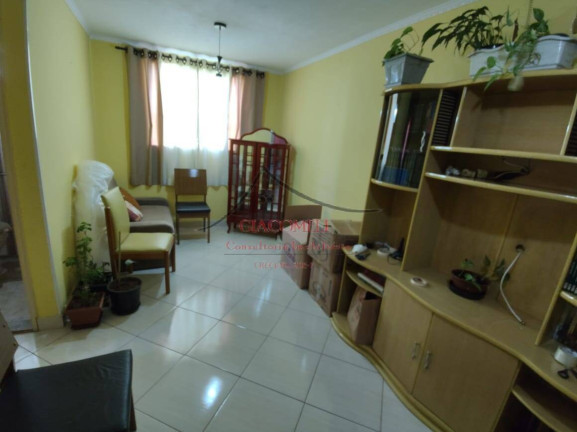 Apartamento com 2 Quartos à Venda, 50 m² em Vila Carmosina - São Paulo