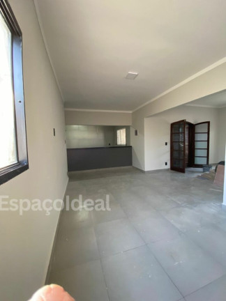 Imagem Casa com 3 Quartos à Venda, 179 m² em Núcleo Eldorado - Bauru Imagem Casa com 3 Quartos à Venda, 179 m² em Núcleo Eldorado - Bauru