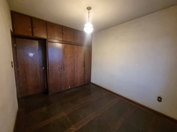 Imagem Casa com 3 Quartos à Venda, 360 m² em Jardim América - Belo Horizonte