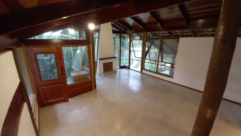 Imagem Casa com 3 Quartos à Venda, 1 m² em Ponte Da Saudade - Nova Friburgo