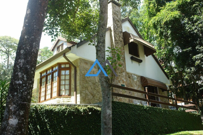 Imagem Casa com 4 Quartos à Venda, 368 m² em Serra Da Cantareira - Mairiporã
