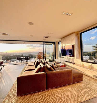 Imagem Casa com 4 Quartos à Venda, 541 m² em Alphaville - Santana De Parnaíba Imagem Casa com 4 Quartos à Venda, 541 m² em Alphaville - Santana De Parnaíba