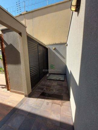 Imagem Casa com 3 Quartos à Venda, 237 m² em Quinta Do Lago - São José Do Rio Preto Imagem Casa com 3 Quartos à Venda, 237 m² em Quinta Do Lago - São José Do Rio Preto