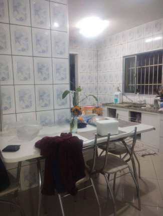 Imagem Sobrado com 6 Quartos à Venda, 200 m² em Vila Rio De Janeiro - Guarulhos Imagem Sobrado com 6 Quartos à Venda, 200 m² em Vila Rio De Janeiro - Guarulhos