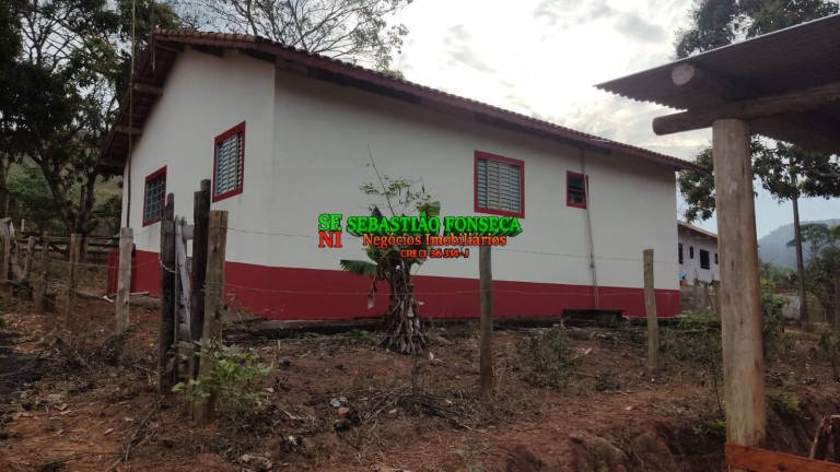 Imagem Chácara com 3 Quartos à Venda, 3.000 m² em Centro - Paraibuna Imagem Chácara com 3 Quartos à Venda, 3.000 m² em Centro - Paraibuna