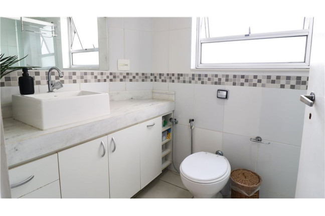 Imagem Apartamento com 2 Quartos à Venda, 69 m² em Moema - São Paulo Imagem Apartamento com 2 Quartos à Venda, 69 m² em Moema - São Paulo