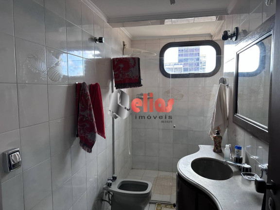 Imagem Apartamento com 4 Quartos à Venda, 252 m² em Centro - Bauru Imagem Apartamento com 4 Quartos à Venda, 252 m² em Centro - Bauru