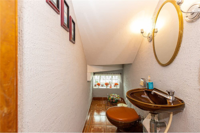 Imagem Casa com 3 Quartos à Venda, 280 m² em Vila Ipojuca - São Paulo Imagem Casa com 3 Quartos à Venda, 280 m² em Vila Ipojuca - São Paulo
