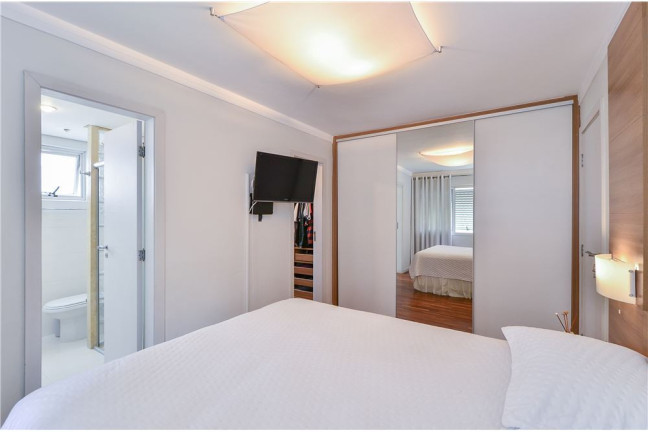 Imagem Apartamento com 3 Quartos à Venda, 116 m² em Moema - São Paulo