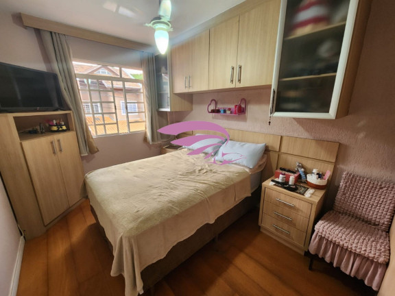 Imagem Casa com 4 Quartos à Venda, 120 m² em Alto Boqueirão - Curitiba