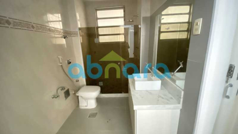 Imagem Apartamento com 3 Quartos à Venda, 110 m² em Copacabana - Rio De Janeiro Imagem Apartamento com 3 Quartos à Venda, 110 m² em Copacabana - Rio De Janeiro