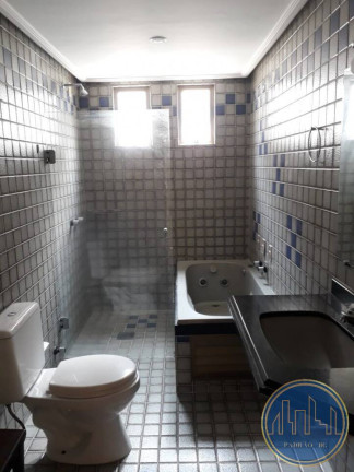 Imagem Apartamento com 4 Quartos para Temporada, 180 m² em Centro - Balneário Camboriú Imagem Apartamento com 4 Quartos para Temporada, 180 m² em Centro - Balneário Camboriú
