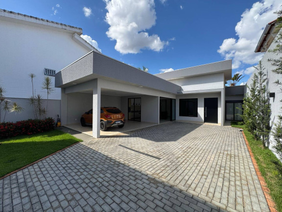 Casa com 3 Quartos à Venda, 265 m² em Bandeirante - Caldas Novas
