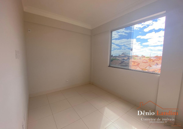 Imagem Apartamento com 3 Quartos à Venda, 70 m² em Planalto - Montes Claros