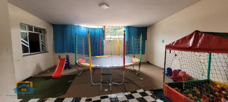Ponto Comercial à Venda, 525 m² em Veneza - Ipatinga