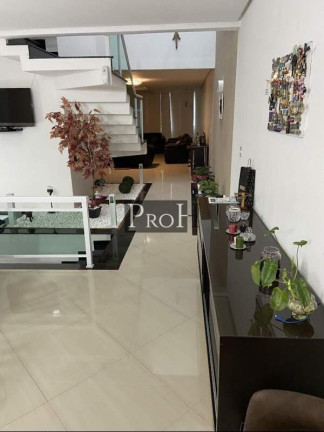 Imagem Sobrado com 3 Quartos à Venda, 253 m² em Vila Pinheirinho - Santo André