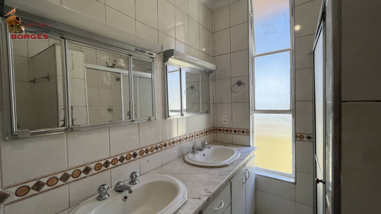 Imagem Casa com 3 Quartos para Alugar, 200 m² em Moema - São Paulo Imagem Casa com 3 Quartos para Alugar, 200 m² em Moema - São Paulo
