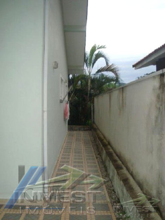 Imagem Casa com 3 Quartos à Venda, 217 m² em Horto Florestal - Ubatuba Imagem Casa com 3 Quartos à Venda, 217 m² em Horto Florestal - Ubatuba