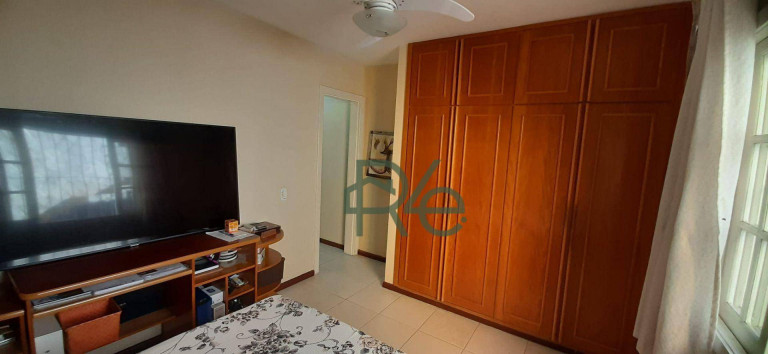 Imagem Casa com 4 Quartos à Venda, 230 m² em Parque Das Palmeiras - Angra Dos Reis