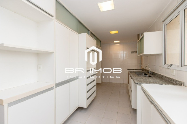 Imagem Imóvel com 3 Quartos à Venda, 190 m² em Jardim Paulista - São Paulo Imagem Imóvel com 3 Quartos à Venda, 190 m² em Jardim Paulista - São Paulo