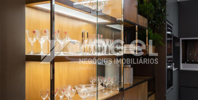 Imagem Casa com 3 Quartos à Venda, 832 m² em Bairro Não Informado - Gramado Imagem Casa com 3 Quartos à Venda, 832 m² em Bairro Não Informado - Gramado