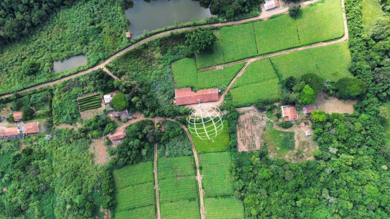 Fazenda à Venda, 400 m² em Bairro Canedos - Piracaia