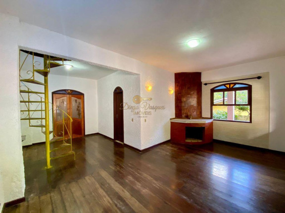 Imagem Casa com 3 Quartos à Venda, 181 m² em Albuquerque - Teresópolis Imagem Casa com 3 Quartos à Venda, 181 m² em Albuquerque - Teresópolis