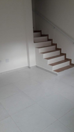 Imagem Casa com 2 Quartos à Venda, em Maracanã - Praia Grande Imagem Casa com 2 Quartos à Venda, em Maracanã - Praia Grande